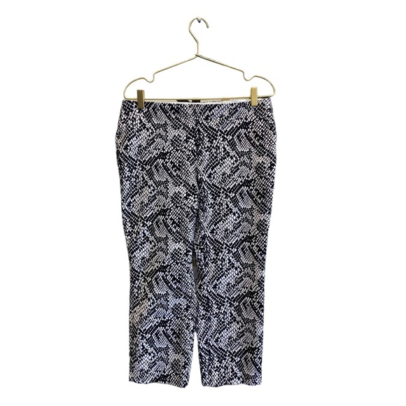Alfani Womans  Snake Print Capri Pants Cropped Stretch‎ Black White Size 10 0086 - Picture 1 of 7